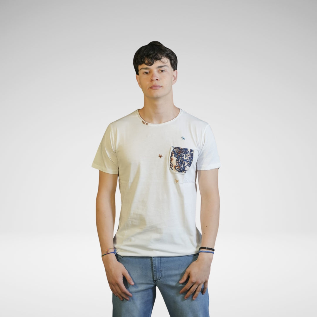 T-Shirt con Tasca 100% Cotone